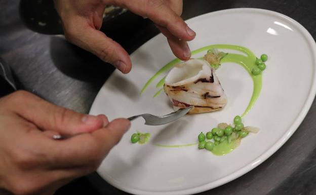 Una cocina de 'Fábula' basada en sabor y sencillez